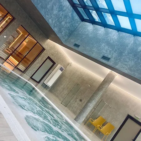 Skyline 11B Apartment - Sea View,Pools & Spa Varna