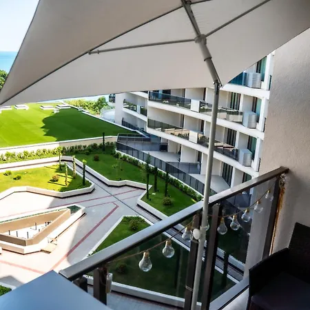 Skyline 11B Apartment - Sea View,Pools & Spa Varna