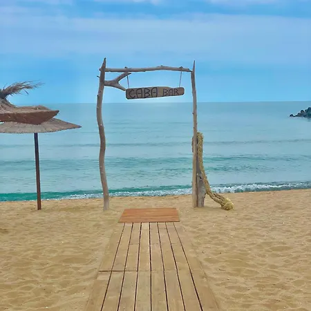 Skyline 11 - Sea Views & Serenity By The Coast Apartamento