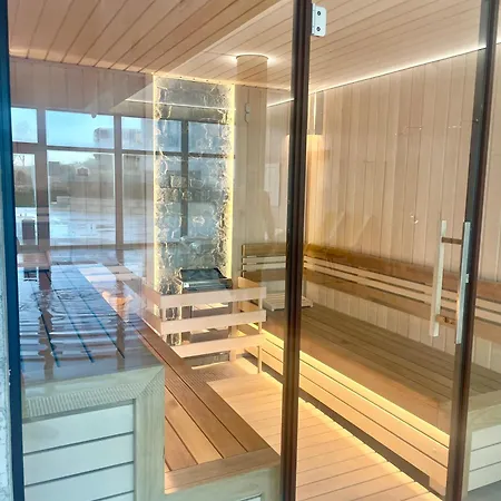 Skyline 11B Apartment - Sea View,Pools & Spa