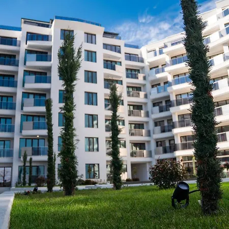 Skyline 11b - Sea View,pools & * Várna