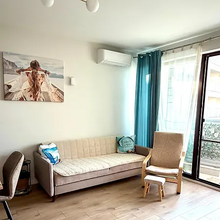 Skyline 11b - Sea View,pools & Apartament
