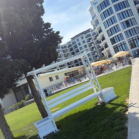 Apartament Skyline 11b - Sea View,pools & *
